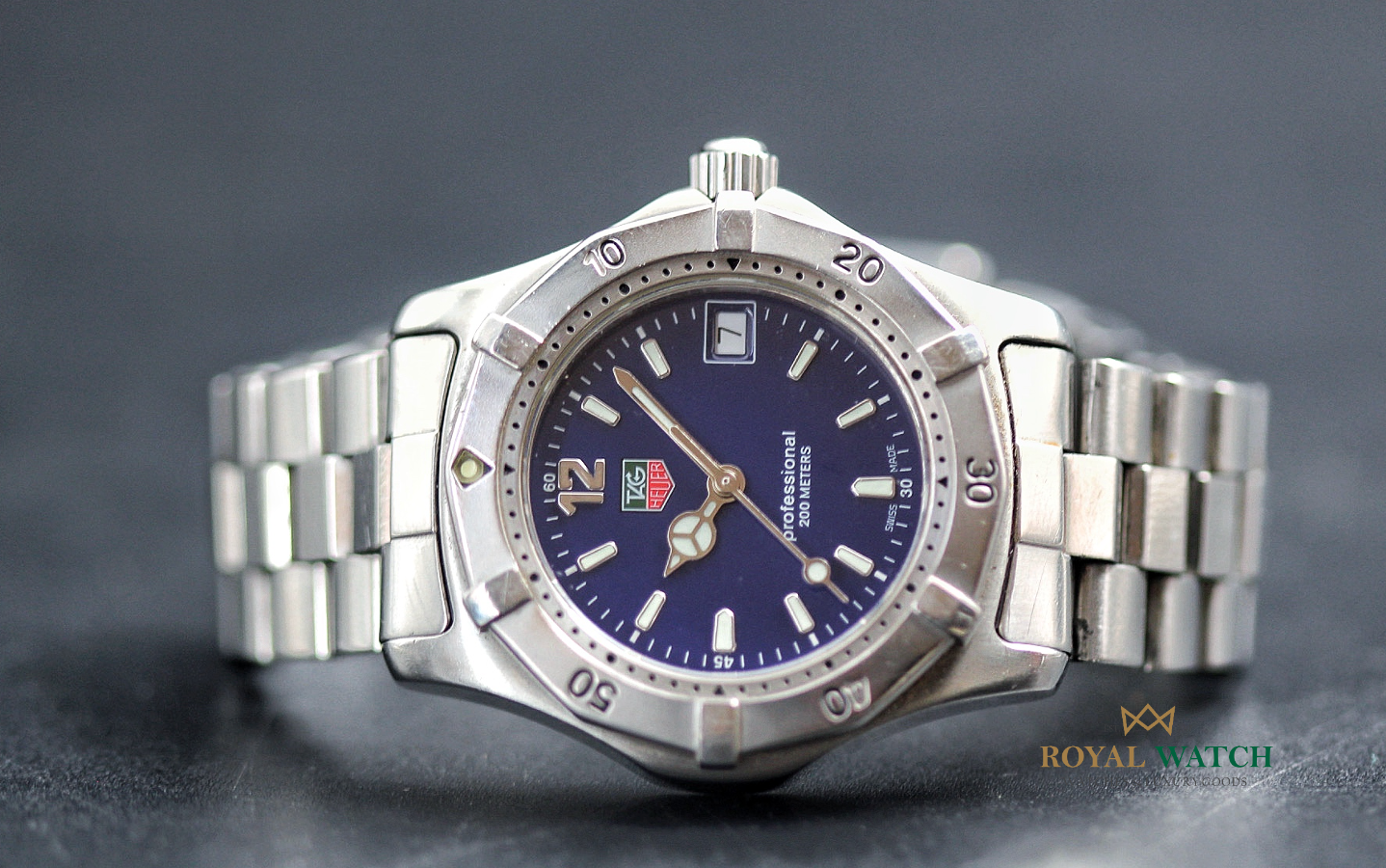 Tag Heuer 2000 Professional Blue Dial Quartz (Pre-Owned)