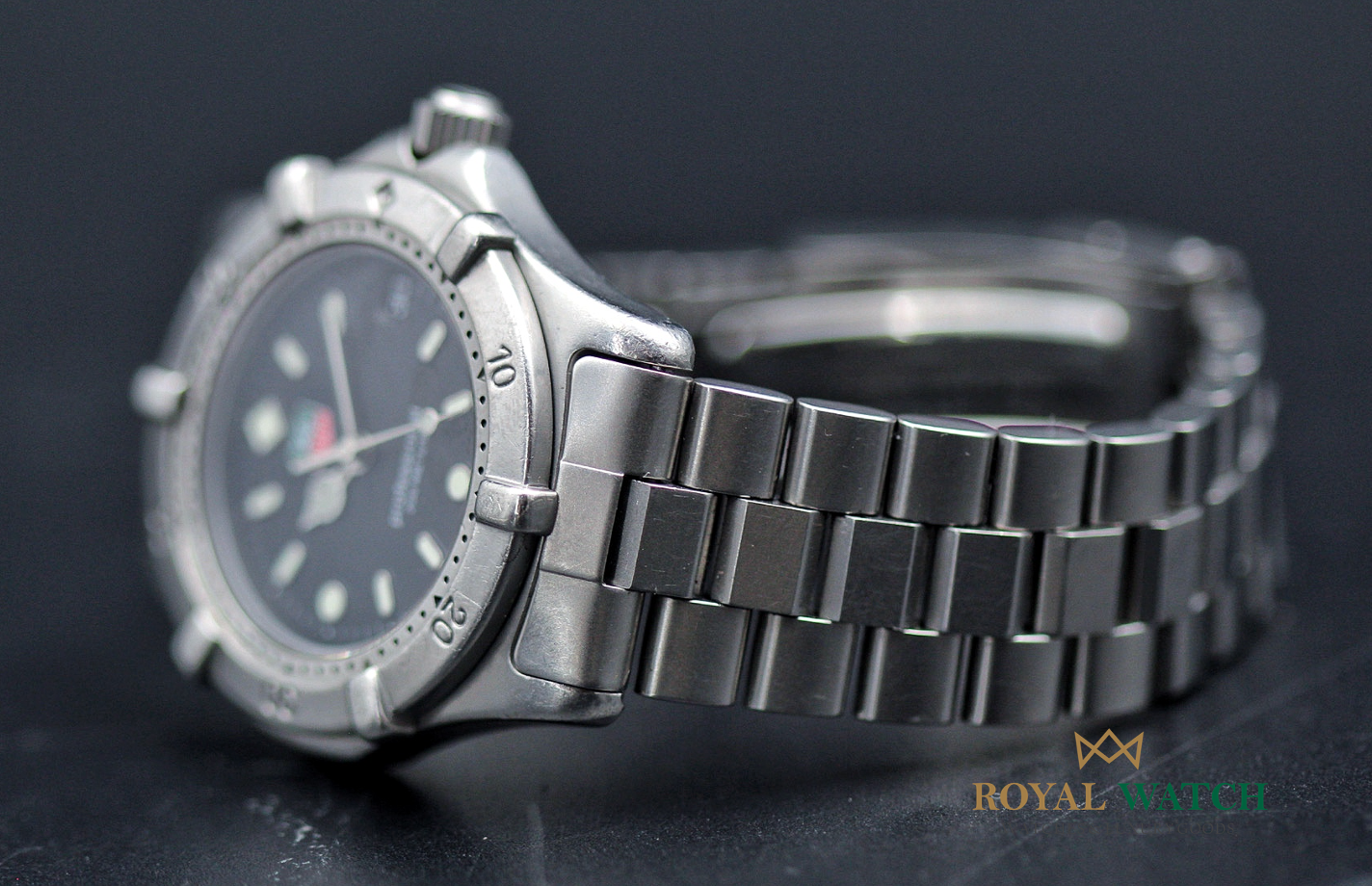 Tag Heuer Professional 2000 - WE1210 (Pre-Owned)