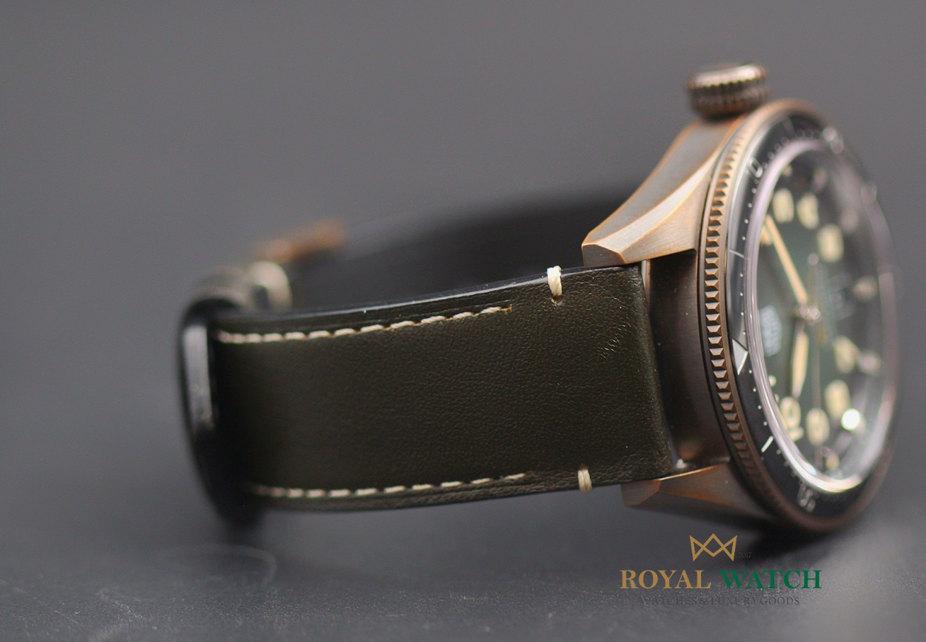 Tag Heuer Autavia Bronze Calibre 5 (New)