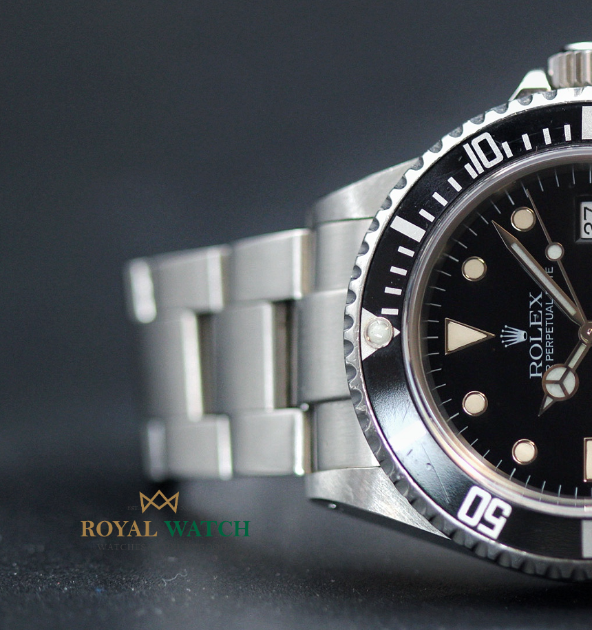 Rolex Sea-Dweller 16660 Triple Six (Pre-Owned)